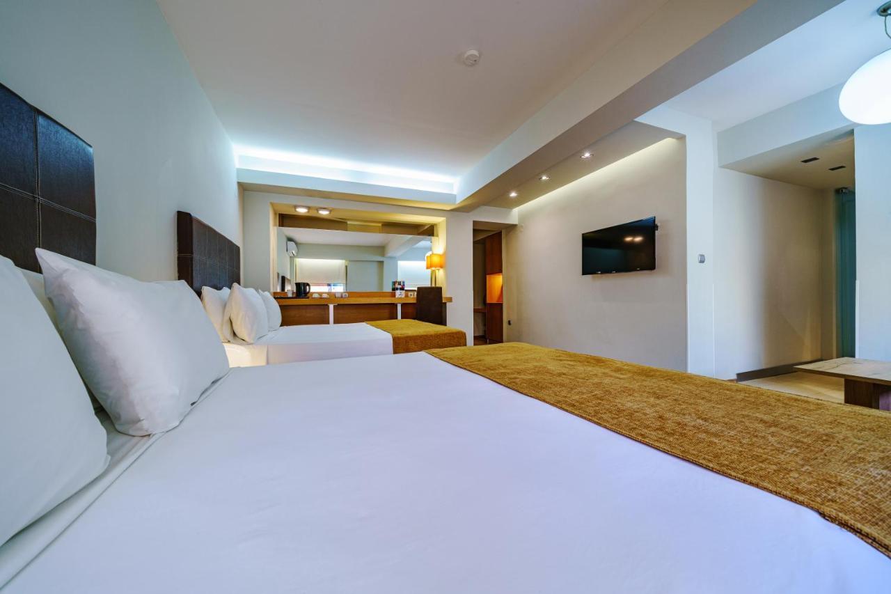 Capsis Hotel Thessaloniki Exterior photo