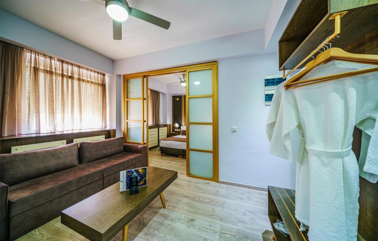 Capsis Hotel Thessaloniki Exterior photo
